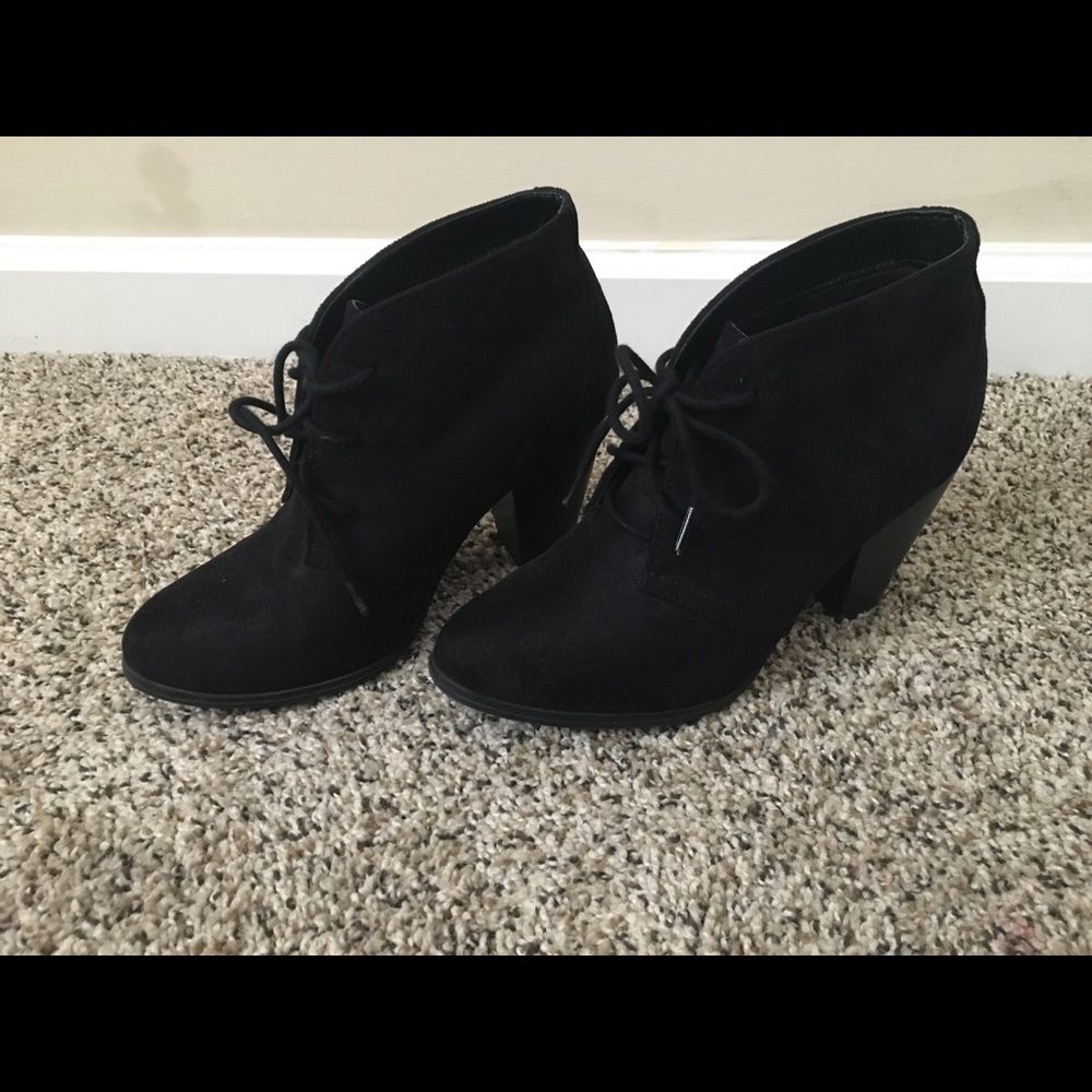 Black boots
